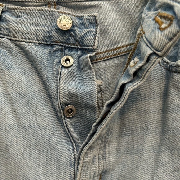 Madewell womens destroyed dad jeans in blue - Picture 12 of 13